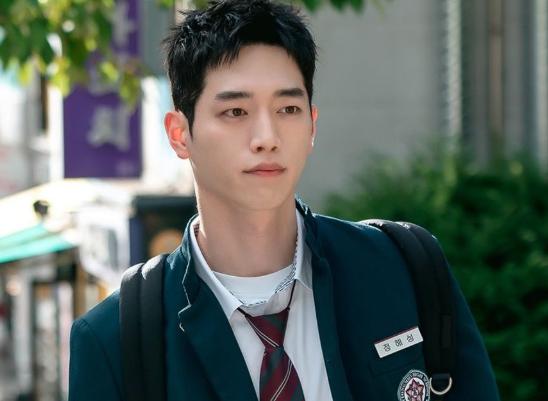 review-series-undercover-high-school