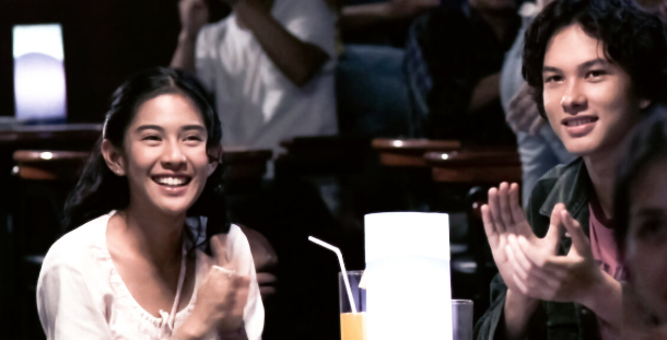 review-film-ada-apa-dengan-cinta