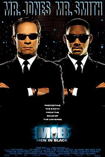 Review Film Men in Black