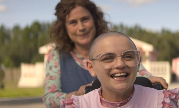 Review Film The Act: Kisah Nyata Kasus Pembunuhan Dee Dee